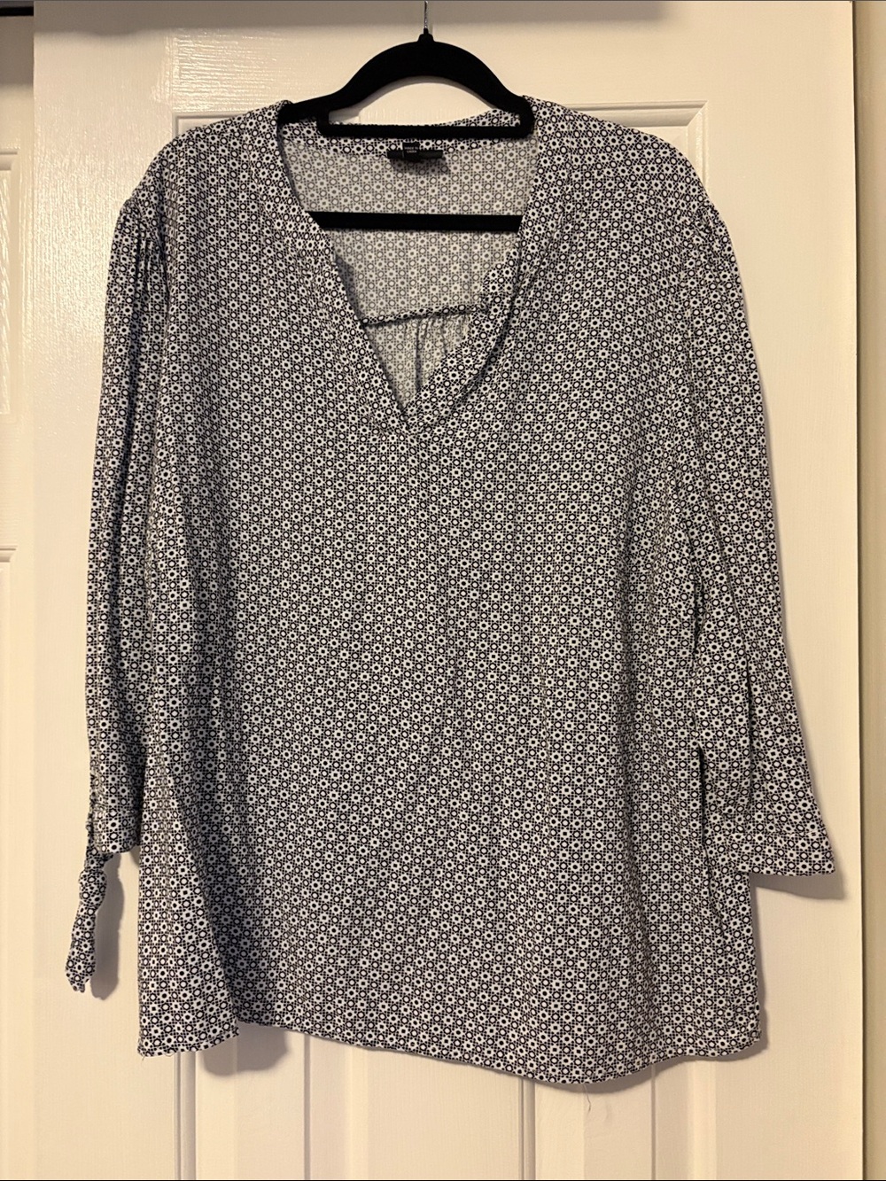 Relaxed Black and White Printed V-Neck Tunic